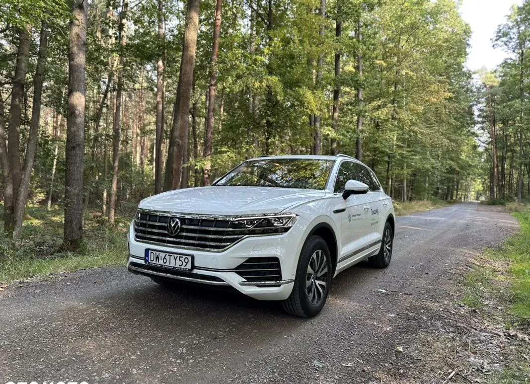 dolnośląskie Volkswagen Touareg cena 363900 przebieg: 12000, rok produkcji 2022 z Rogoźno